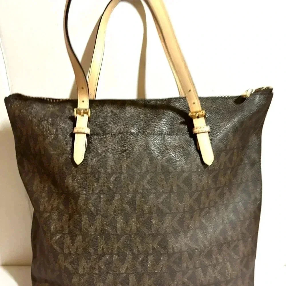 Michael Kors Mk Signature Print Canvas Hobo Handb… - image 2